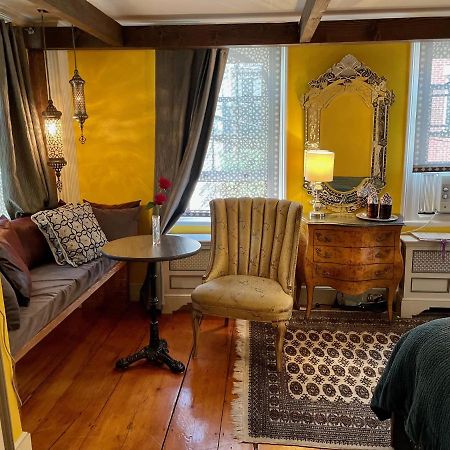 Moroccan Boutique Guest House Boston Exterior photo