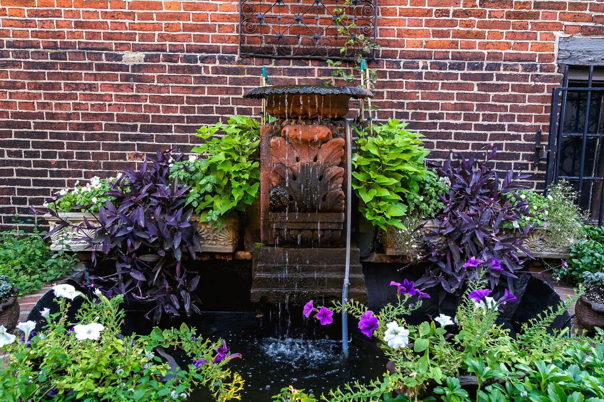 Moroccan Boutique Guest House Boston Exterior photo